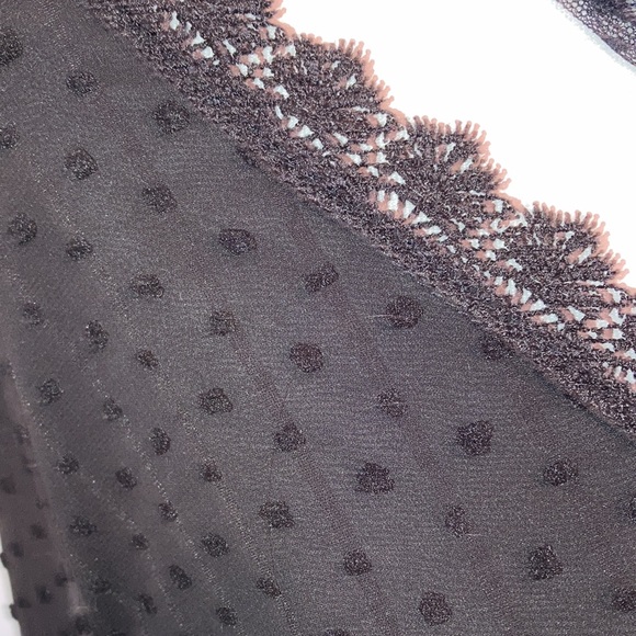 💐💓New Beautiful Black Swiss Dot Long Sleeved Shirt XL  Lace Cuffs - Picture 4 of 11